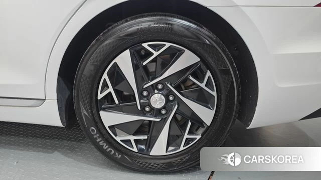 Hyundai The New Grandeur IG Hybrid id 4688648 из Кореи 13