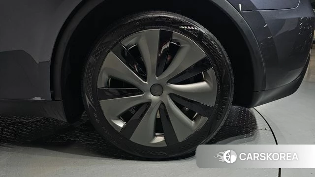 Tesla Model Y id 4516598 из Кореи 13