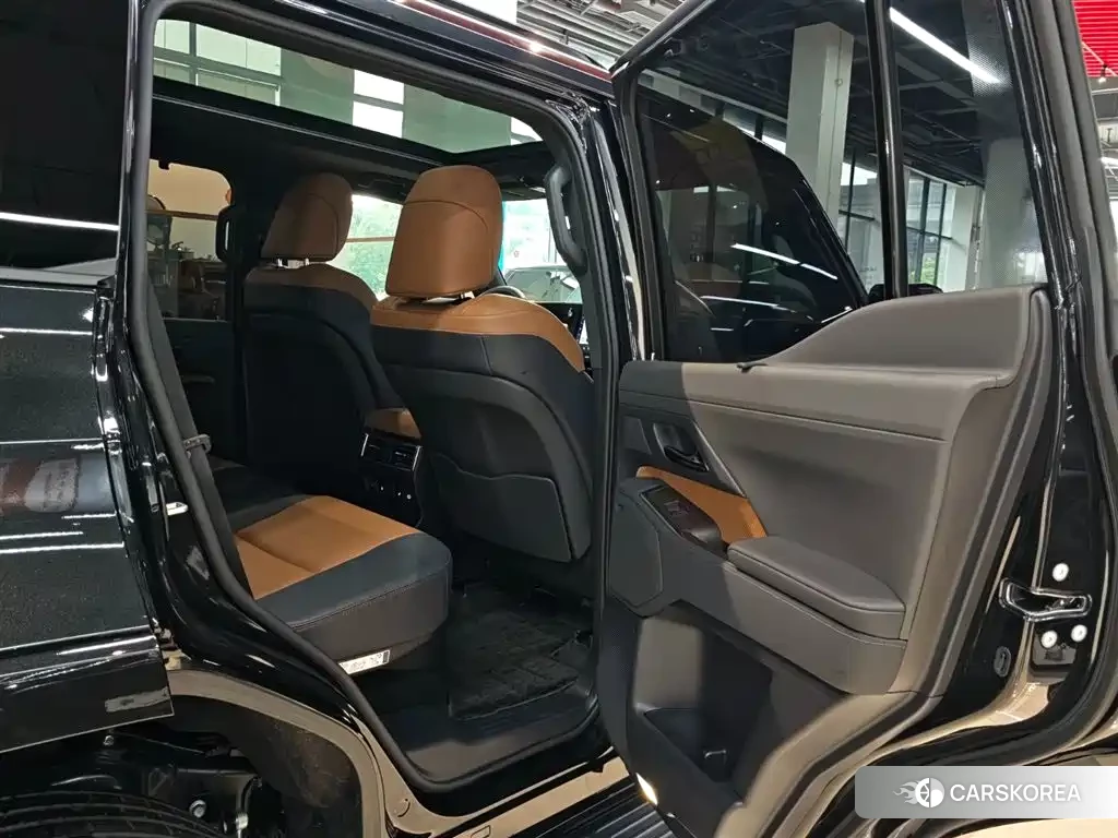 Lexus GX id 4599622 из Китая 13