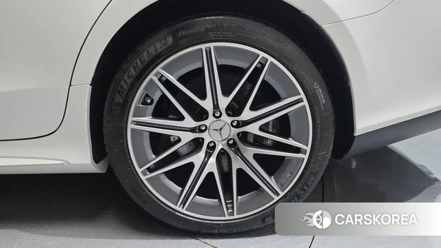 Mercedes-Benz AMG GT id 4893964 из Кореи 13