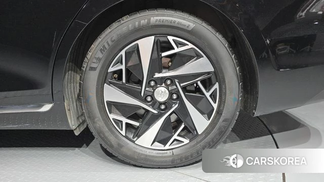 Hyundai The New Grandeur IG Hybrid id 4618671 из Кореи 13