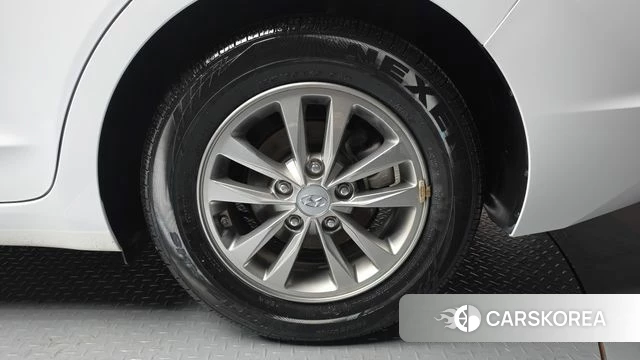 Hyundai The New Avante AD id 4295041 из Кореи 13