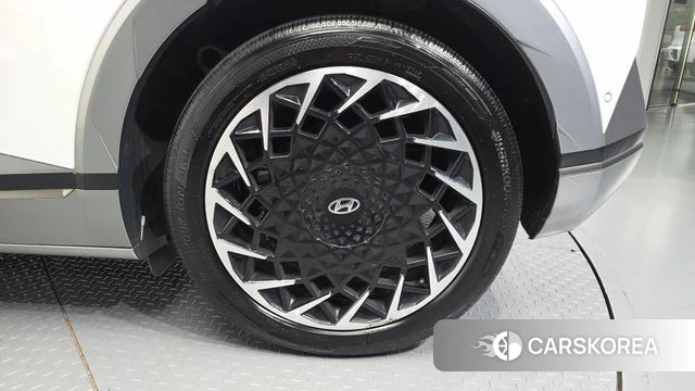 Hyundai Ionic 5 id 4784278 из Кореи 13