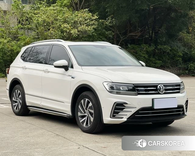 Volkswagen Tiguan L PHEV id 4353773 из Китая 13