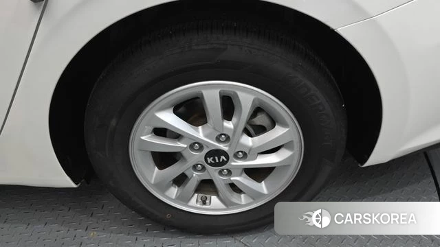 Kia Come New K3 id 4377812 из Кореи 13
