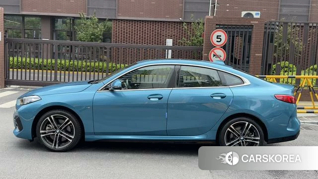 BMW 2 series (imported) id 4271749 из Китая 13