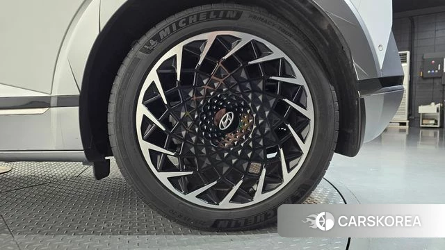 Hyundai Ionic 5 id 4692843 из Кореи 13