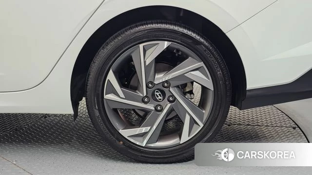Hyundai The New Avante (CN7) id 4421950 из Кореи 13