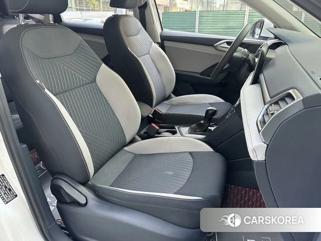 Volkswagen Tuyue id 4221721 из Китая 13