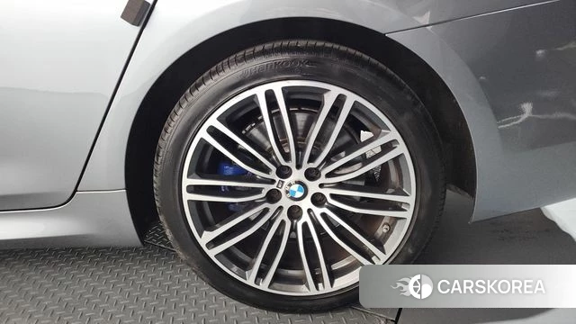 BMW 5 Series (G30) id 4356765 из Кореи 13
