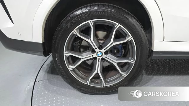 BMW X6 (G06) id 4636075 из Кореи 13