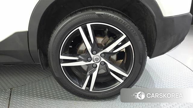 Volvo XC40 id 4742041 из Кореи 13
