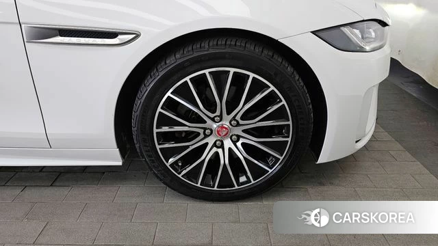 Jaguar XE id 4310122 из Кореи 13