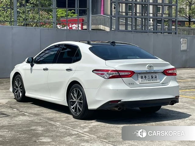 Toyota Camry id 4263651 из Китая 13