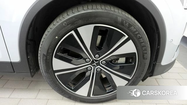 Polestar Polestar 2 id 4302987 из Кореи 13