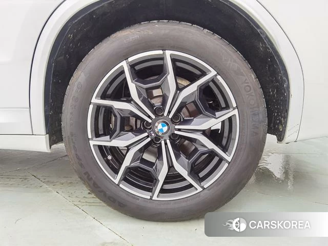 BMW X3 id 4348435 из Китая 13