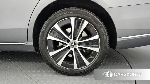 Mercedes-Benz E-Class W213 id 4384090 из Кореи 13
