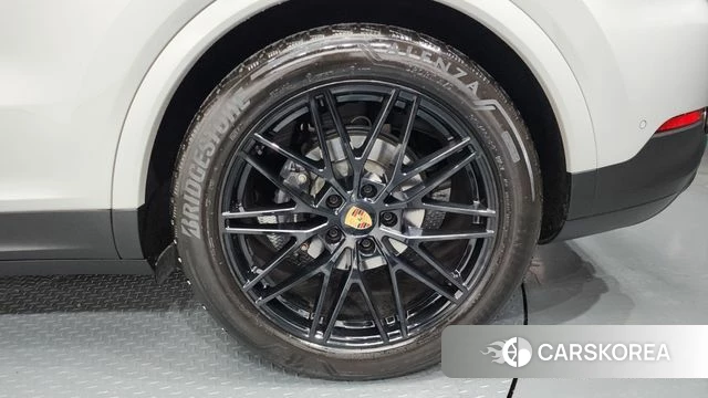 Porsche Cayenne (PO536) id 4354303 из Кореи 13