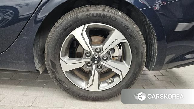 Kia Come New K3 id 4703360 из Кореи 13