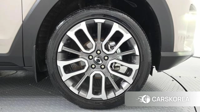 Ssangyong The New Torres id 4602379 из Кореи 13