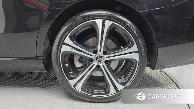 Mercedes-Benz C-Class W206 id 4223106 из Кореи 13