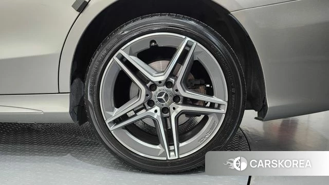 Mercedes-Benz C-Class W205 id 4671927 из Кореи 13