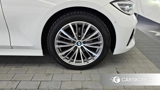 BMW 3 Series (G20) id 4429135 из Кореи 13