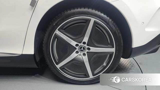 Mercedes-Benz EQE V295 id 4230718 из Кореи 13