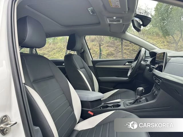 Volkswagen Lavida id 4276475 из Китая 13
