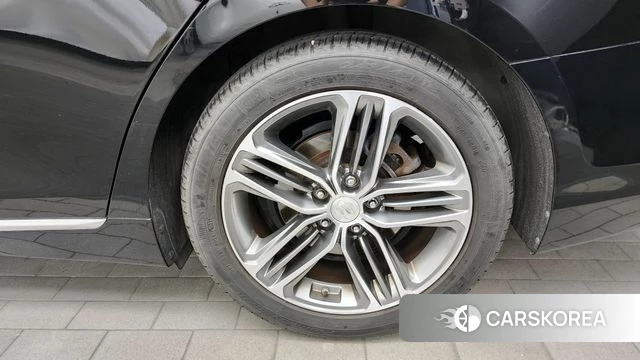 Hyundai Grandeur IG id 4363227 из Кореи 13