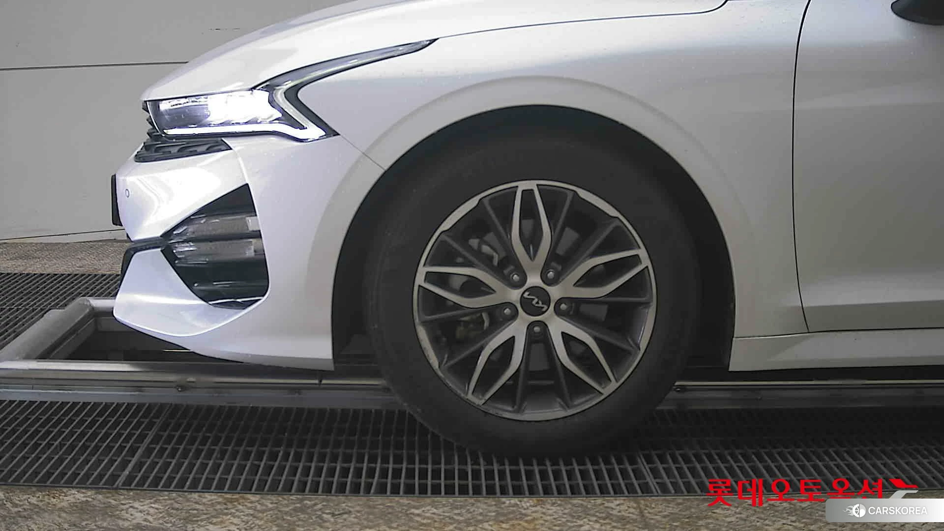 Kia K5 id 3869420 из Кореи 13