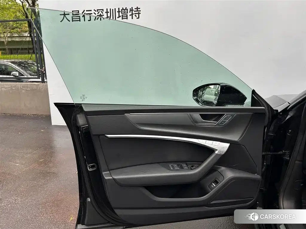 Audi A7 id 4599625 из Китая 13