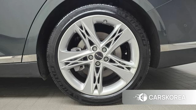 Genesis G90 (RS4) id 4500222 из Кореи 13
