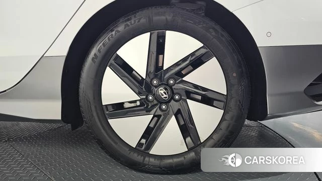 Hyundai Ionic 6 id 4934943 из Кореи 13