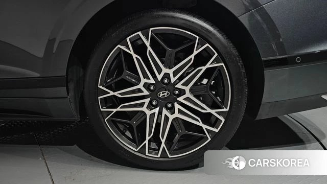Hyundai Grandeur (GN7) id 4608437 из Кореи 13