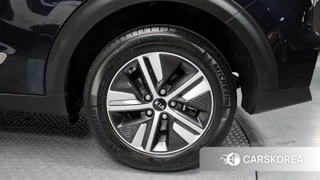 Kia The New Niro id 4304358 из Кореи 13