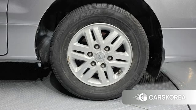Hyundai The New Grand Starex id 4662236 из Кореи 13