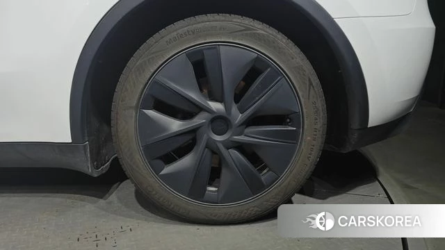 Tesla Model Y id 4533380 из Кореи 13