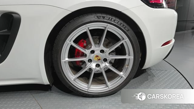 Porsche 718 Boxster id 4495411 из Кореи 13