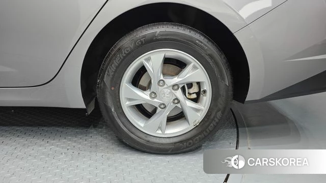 Hyundai Avante (CN7) id 4443641 из Кореи 13