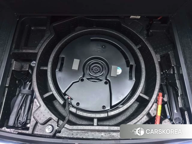 Audi Q5L id 4353766 из Китая 13