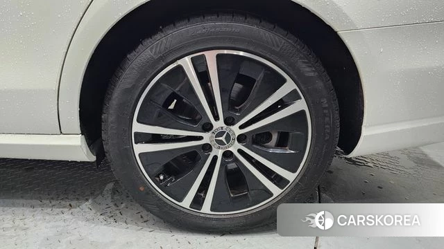 Mercedes-Benz E-Class W213 id 4721869 из Кореи 13