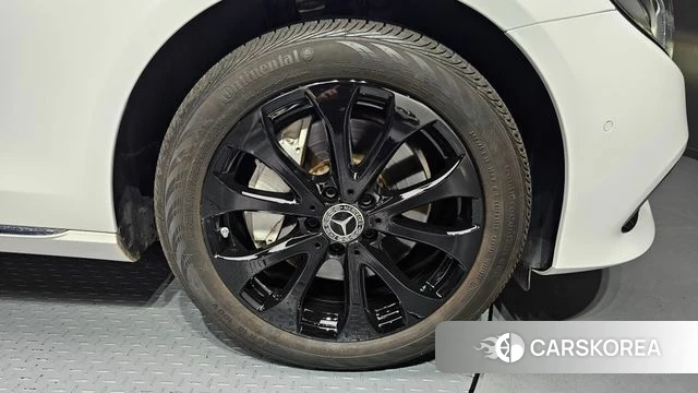 Mercedes-Benz E-Class W213 id 4410999 из Кореи 13