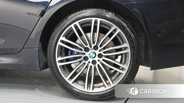 BMW 5 Series (G30) id 4849978 из Кореи 13