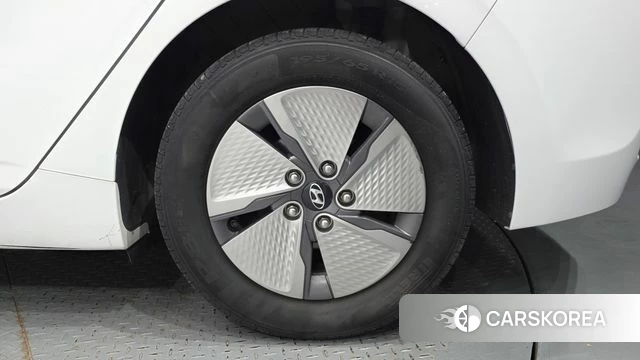 Hyundai The New Ionic Hybrid id 4918481 из Кореи 13