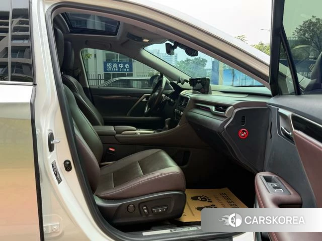 Lexus RX id 4298547 из Китая 13