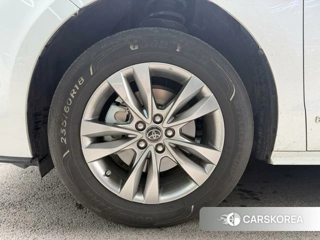Toyota Saina id 4276282 из Китая 13