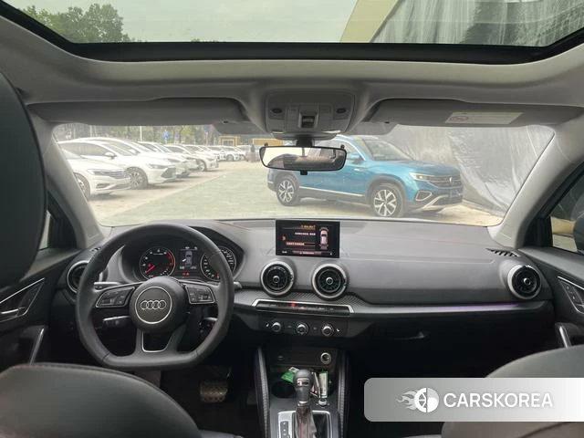 Audi Q2L id 4273845 из Китая 13