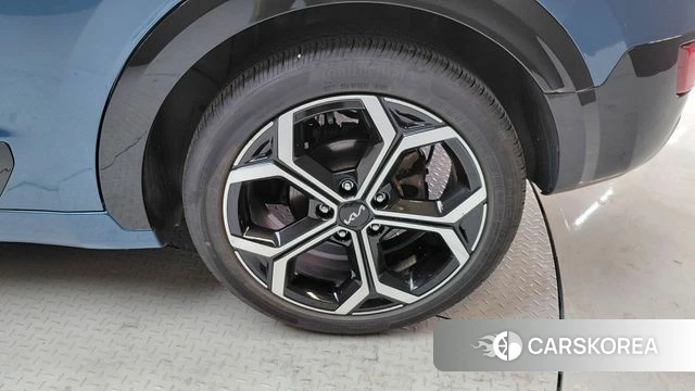 Kia Di Ol Nu Niro id 4854099 из Кореи 13