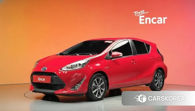 Toyota Prius C id 4693888 из Кореи 13